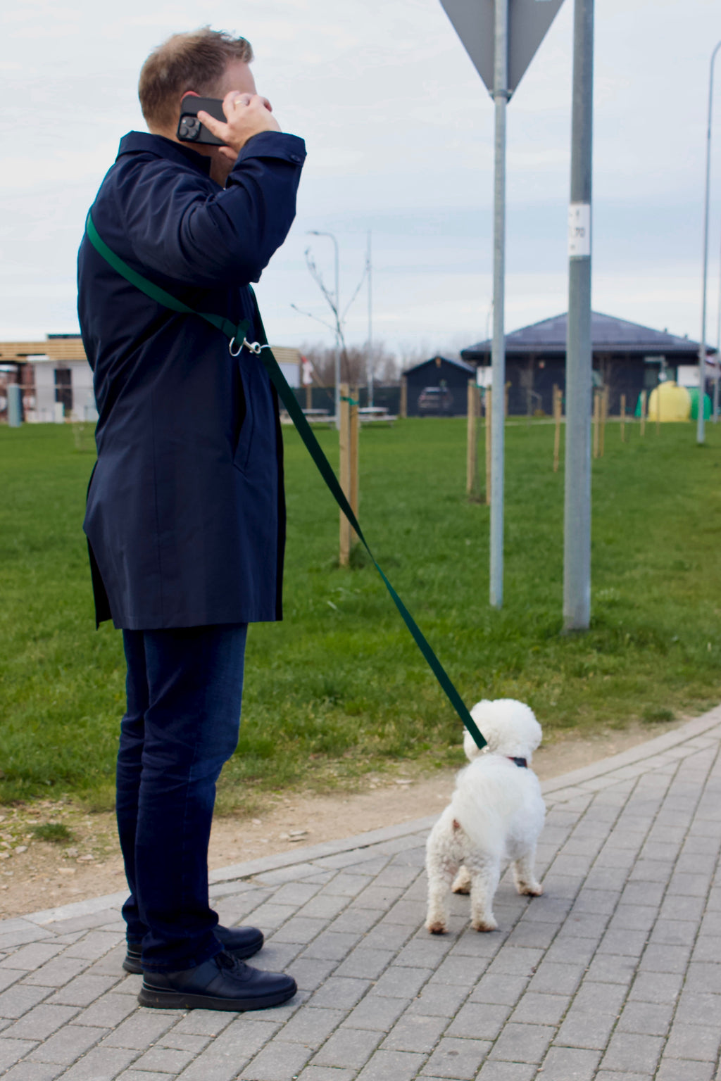 Daudzfunkcionālas suņu pavadas